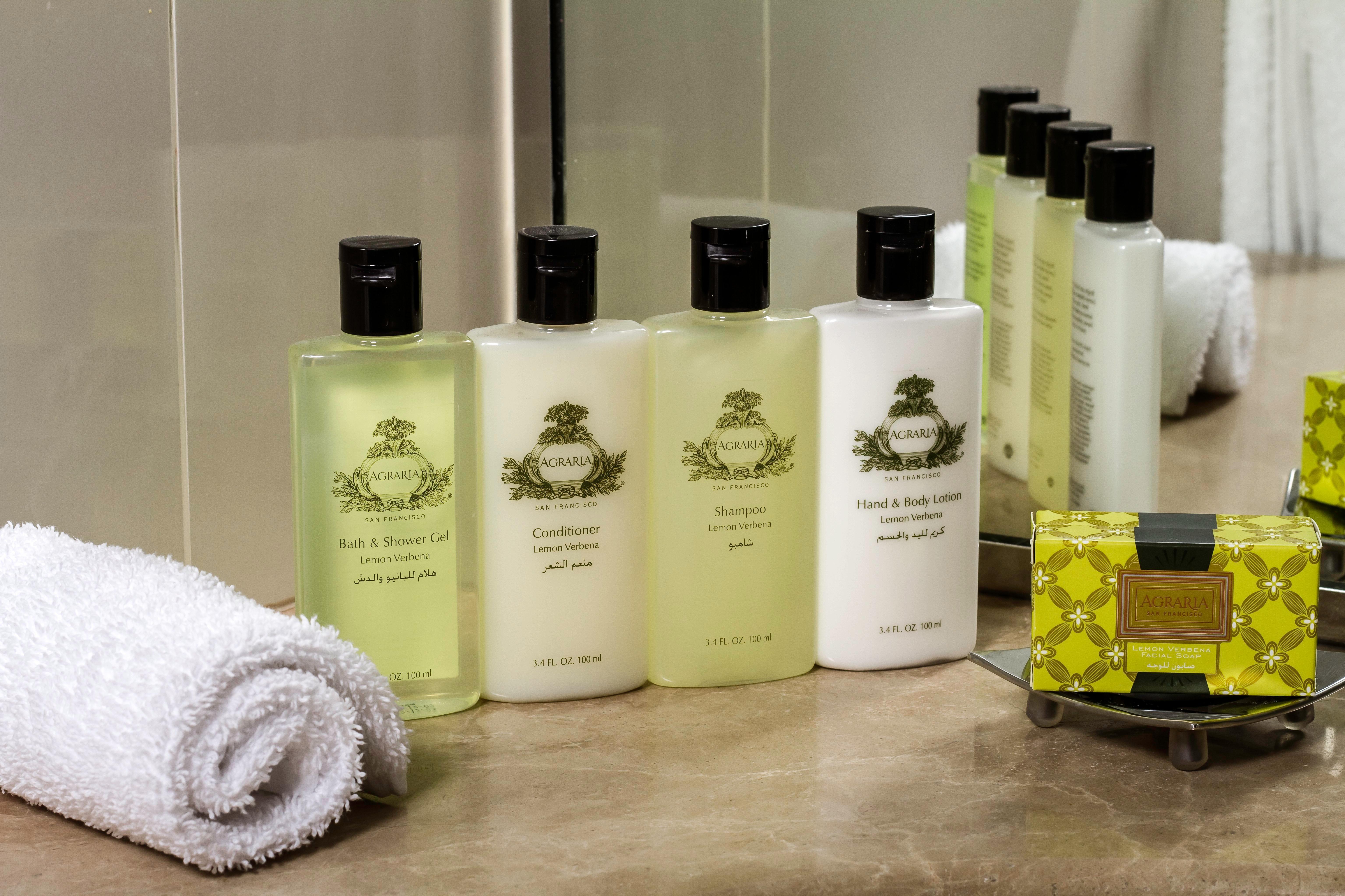 Intercontinental Bahrain, An Ihg Hotel Manama Extérieur photo The White Company toiletries