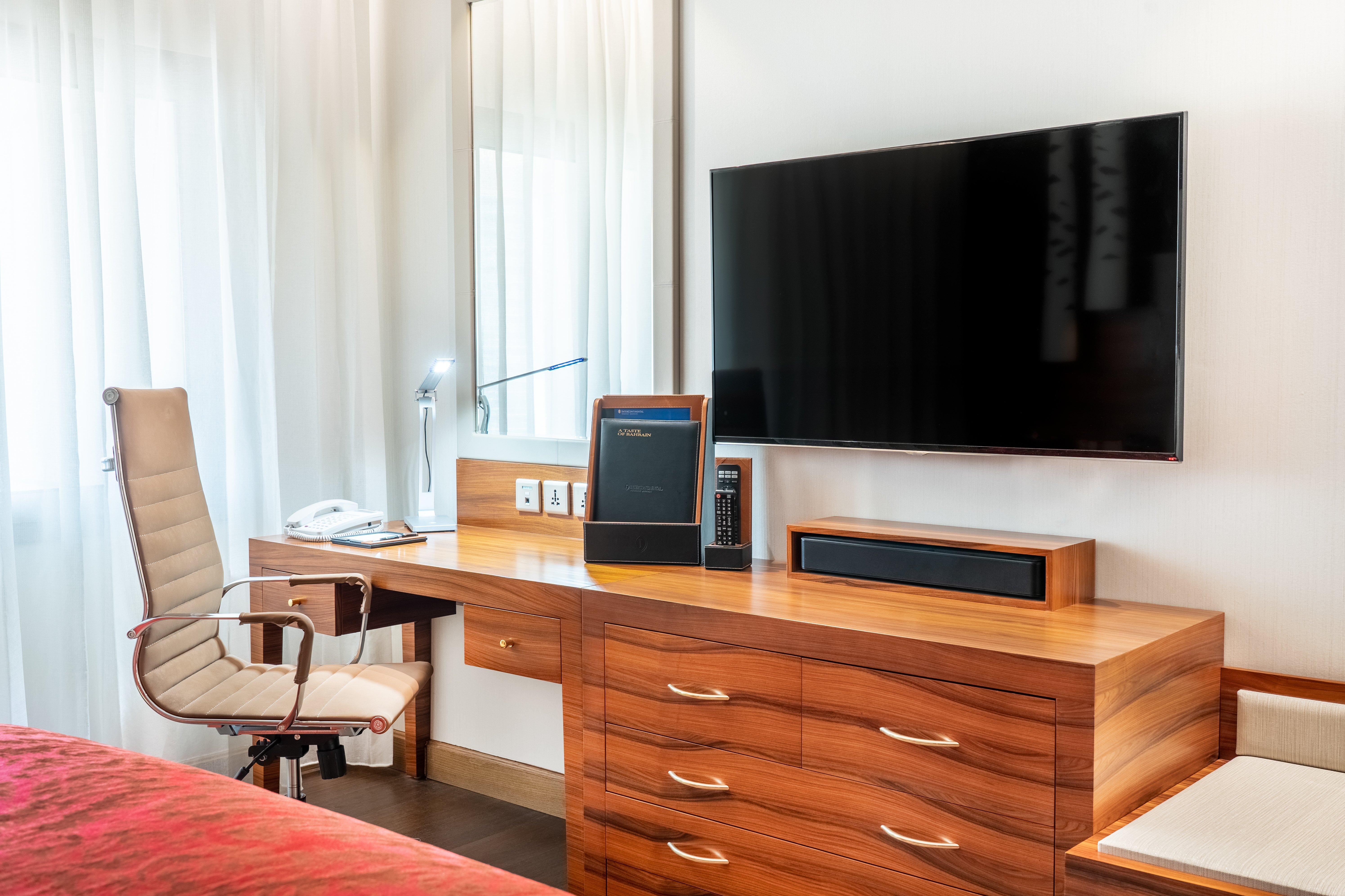 Intercontinental Bahrain, An Ihg Hotel Manama Extérieur photo A television set